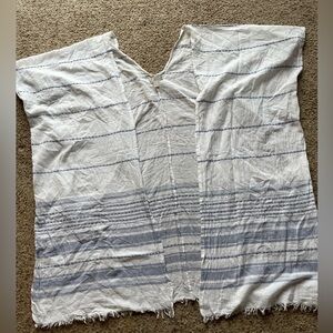 Dress Barn Beach cover up O/S